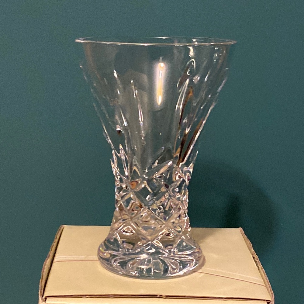 Galway Irish Crystal Vase 4 inches